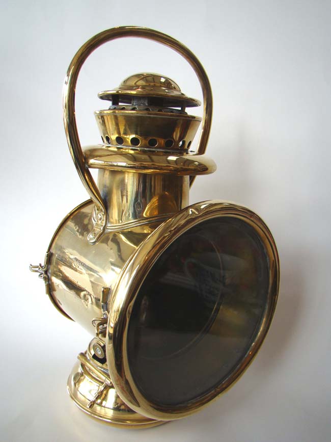 A rare early 20th century brass driving lantern made by C.T.Hamm of Rochester, N.Y., circa 1908 — image 2